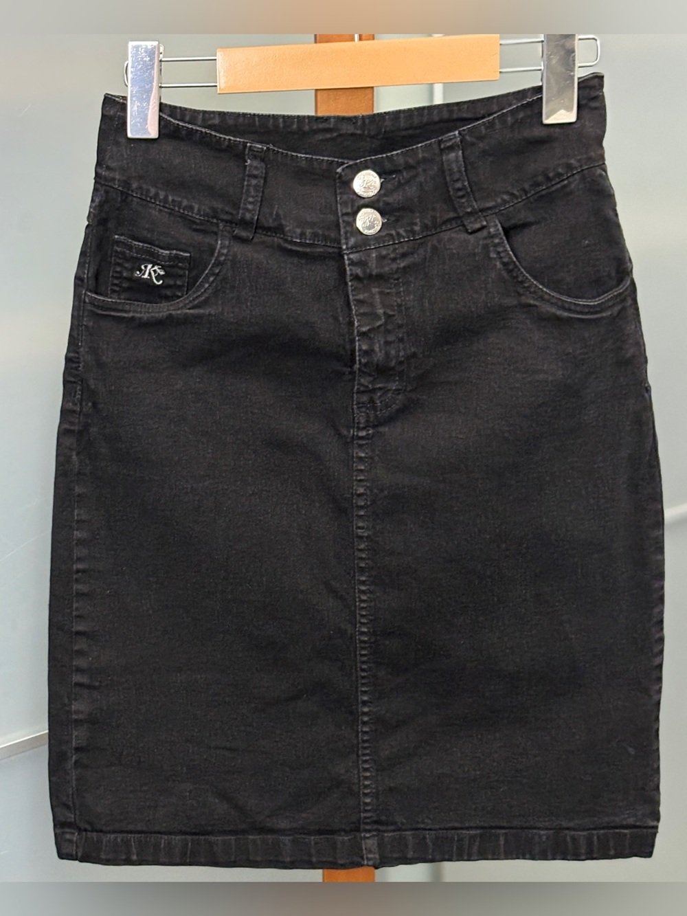 Keystone Woman Black Denim Pencil Skirt Size 10 High Waist Y2K Embroidered